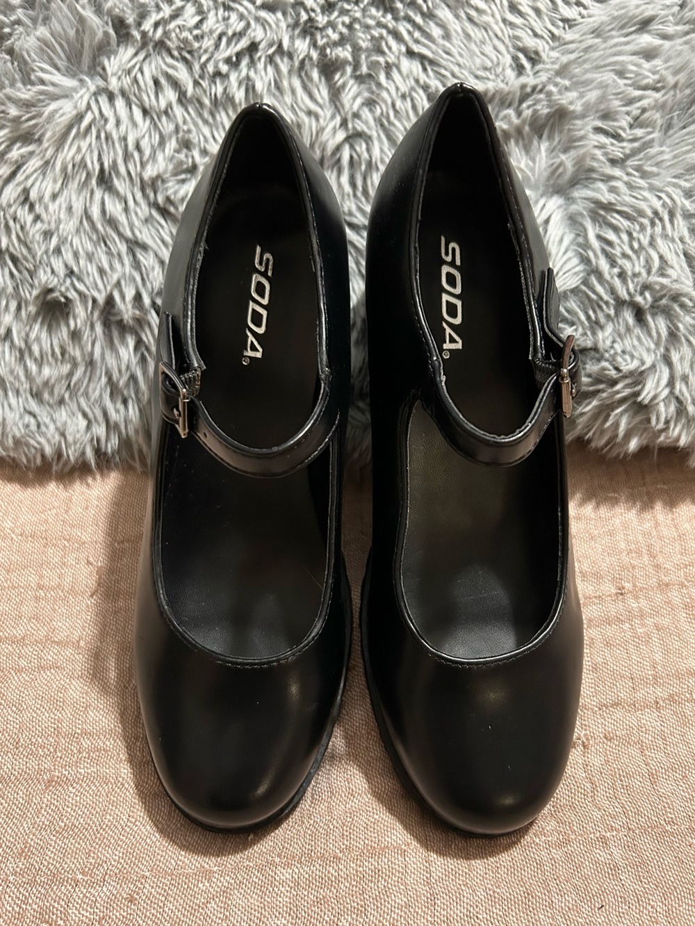 Soda Black Mary Jane Lug Sole Block Heels-NWOT Size 9 - Picture 2 of 11